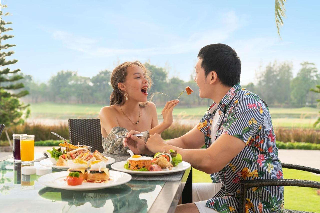 Springfield Village Golf & Spa Petchaburi Esterno foto